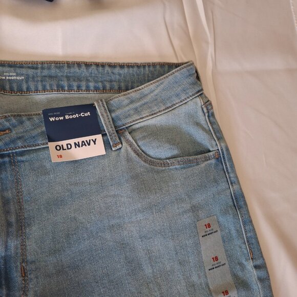 Old Navy Womens Jeans 18 Blue Mid Rise Wow Boot Cut Wash Denim - Picture 6 of 9